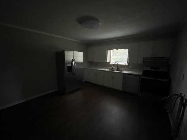 Foto del edificio - Move-In Ready Home at Unbeatable Value! Keys are available for checkout during office hours.