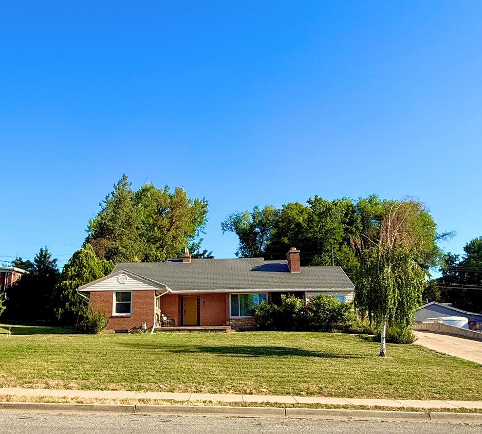 Foto principal - 741 Bel Mar Dr