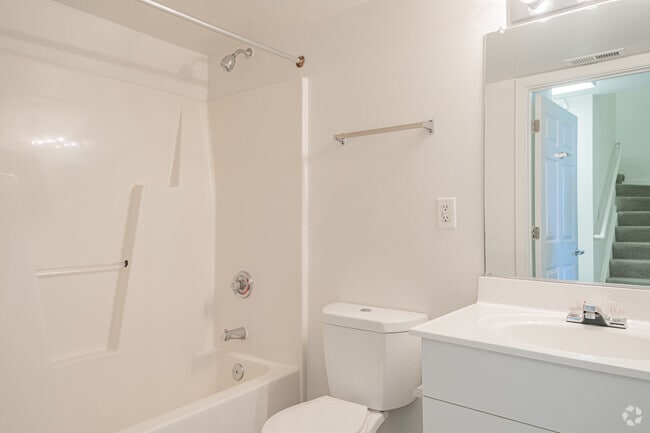 4BR, 2BA - Marshall Park Townhomes