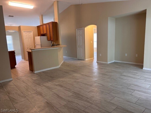 Building Photo - 2573 Nature Pointe Loop