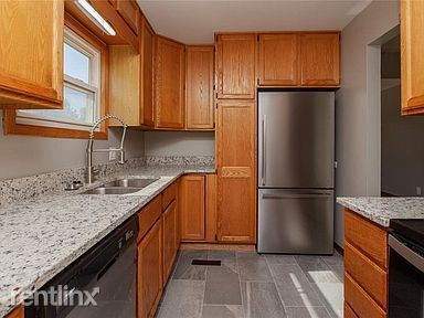 Primary Photo - 3 br, 1 bath House - 2325 Reynolds Ln