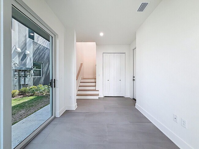 Photo - 342 14th St N Townhome