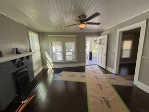 Building Photo - 303 Biggers Ave
