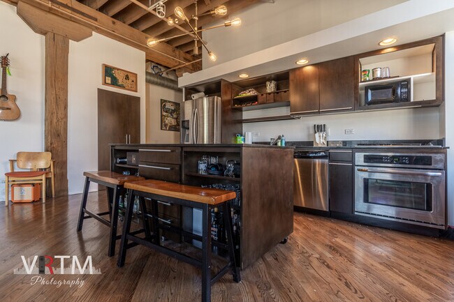 Foto del edificio - 226 N Clinton St