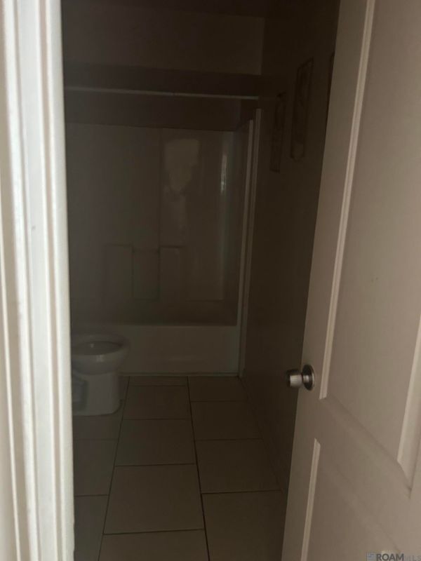 Foto del edificio - 6072 Wilton Dr