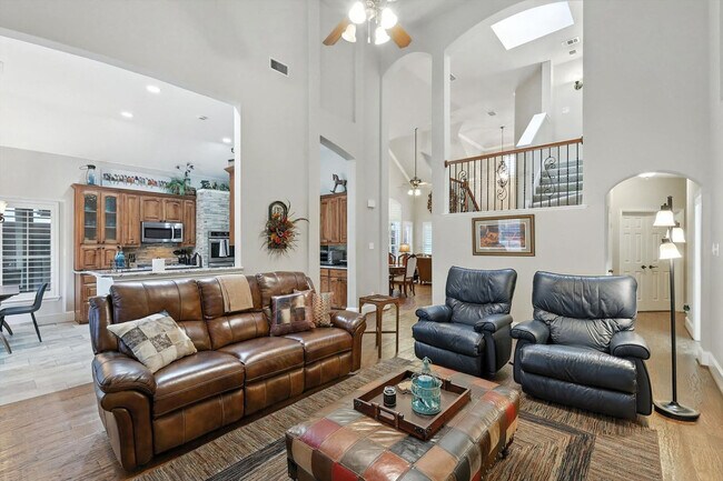 Foto del edificio - 2303 Chapelwood Dr