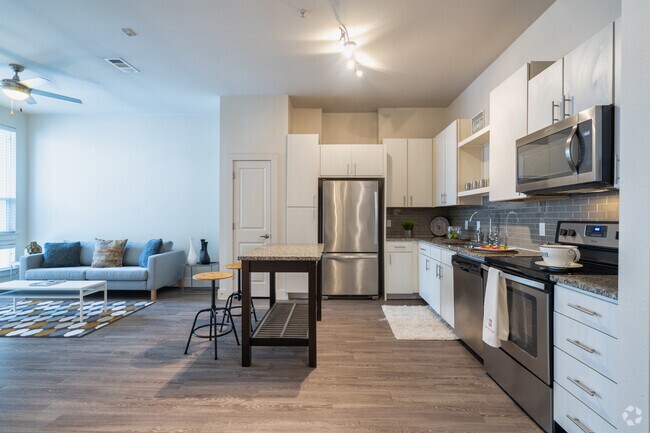 1HAB, 1BA - 720 ft² - The Pierpont