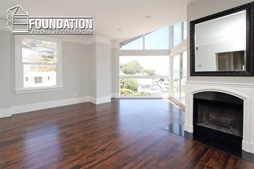 Foto del edificio - Beautiful 2BR/2BA Top Floor Flat!  Views o...