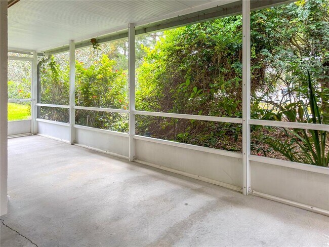 Building Photo - 960 Sykes Ct