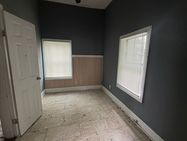 Foto del edificio - FOR RENT in LAFAYETTE!