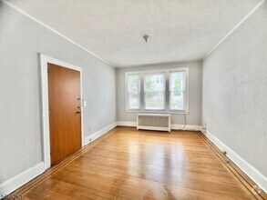Building Photo - 441 Kerrigan Blvd