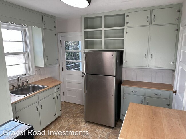 Foto del edificio - 2 br, 1 bath House - 3331 6th Street East