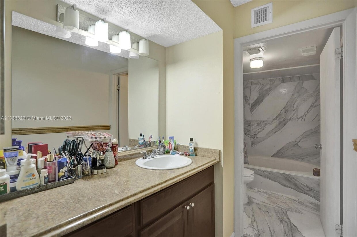 544 NW 97th Ave, Plantation, FL 33324 - Townhome Rentals in Plantation FL |  Apartments.com