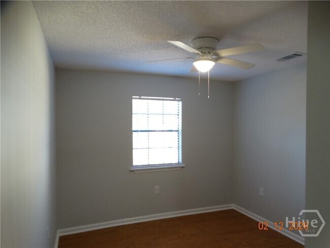 Building Photo - 85 Port Dr