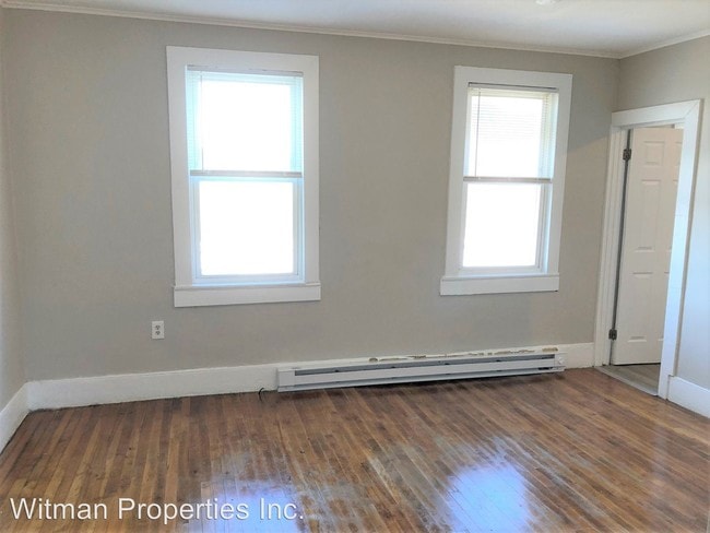 Building Photo - 2 br, 1 bath Apartment - 64-66 Front St.