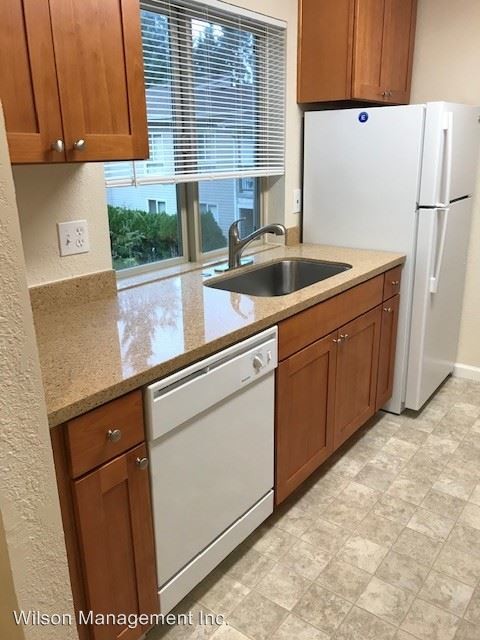 Foto principal - 17264 NE 8th St