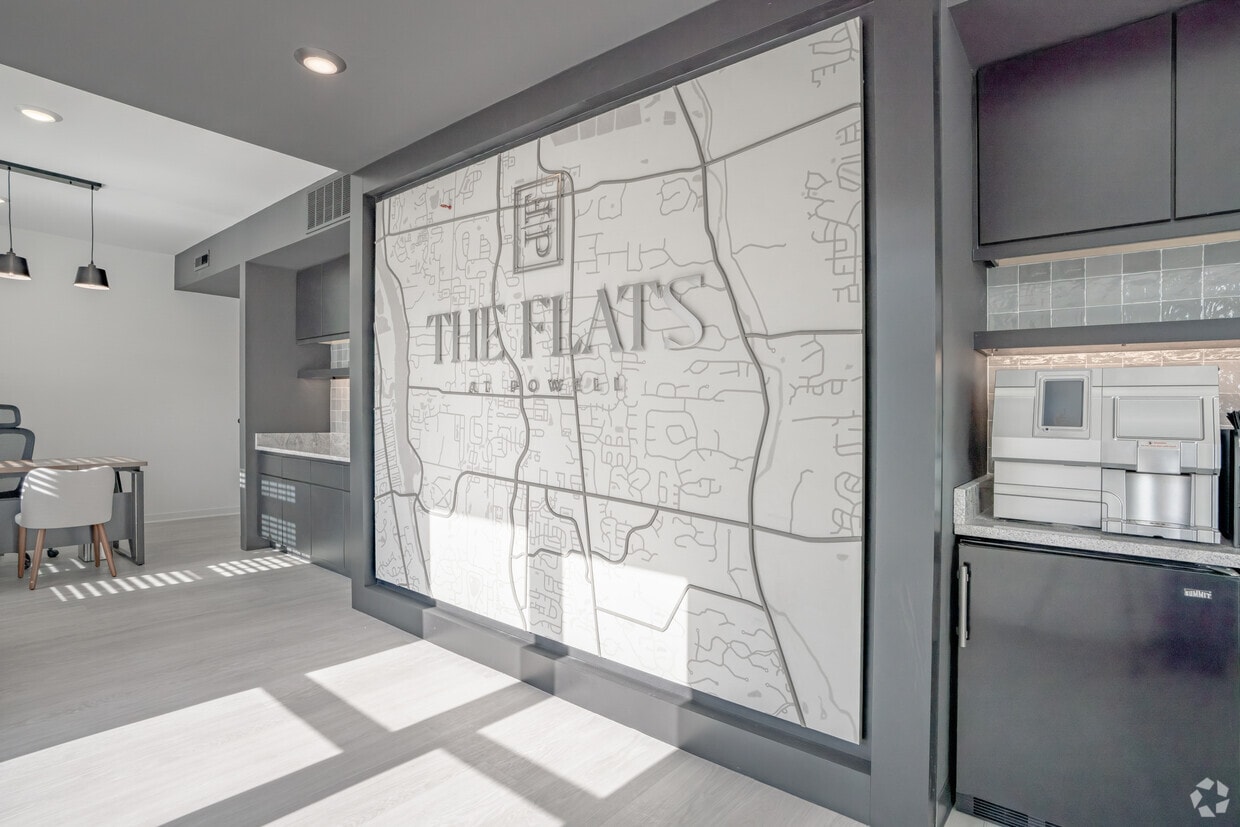 Primary Photo - Flats at Powell