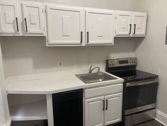 Foto del edificio - 464 Park Dr