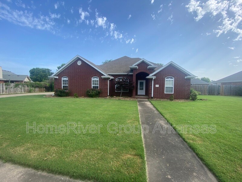 12064 Riviera Pl, Farmington, AR 72730 House for Rent in Farmington