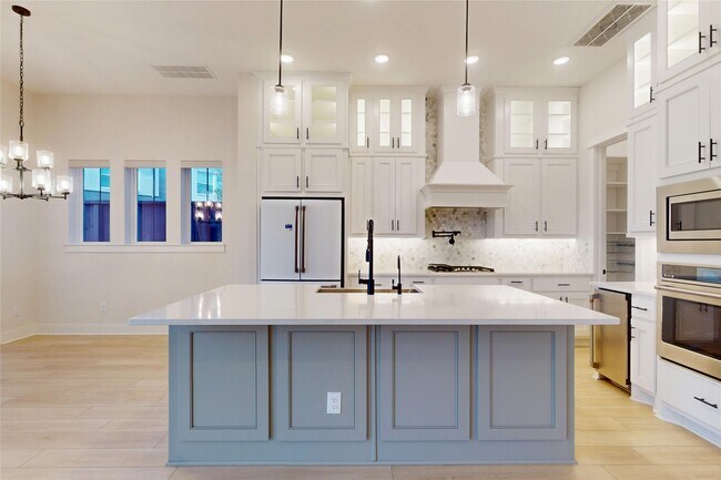 Foto del edificio - 3113 Somerset Levens Ln