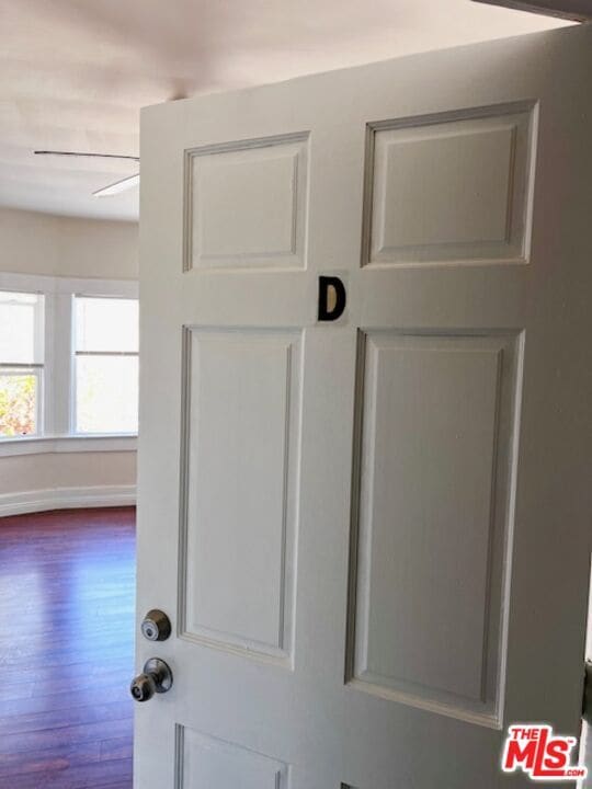 Foto del edificio - 4103 S Hoover St