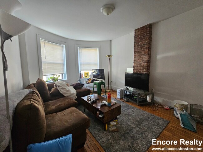 Foto del edificio - 880 Huntington Ave