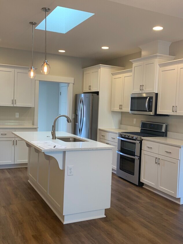 Foto principal - 3698 NE Hembree St