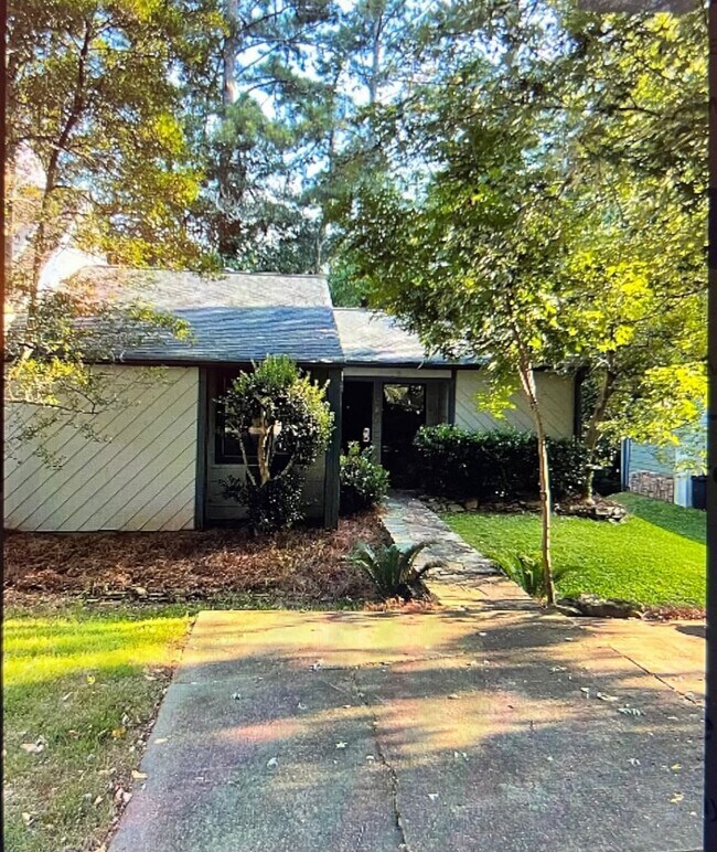 287 Pam Ln SW Unit towmhouse, Marietta, GA 30064 Apartments in