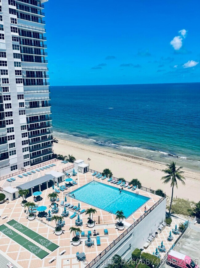 Building Photo - 4250 Galt Ocean Dr