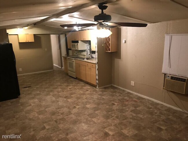 Foto del edificio - 2 br, 2 bath Mobile Home - 12317 Four Oaks Rd