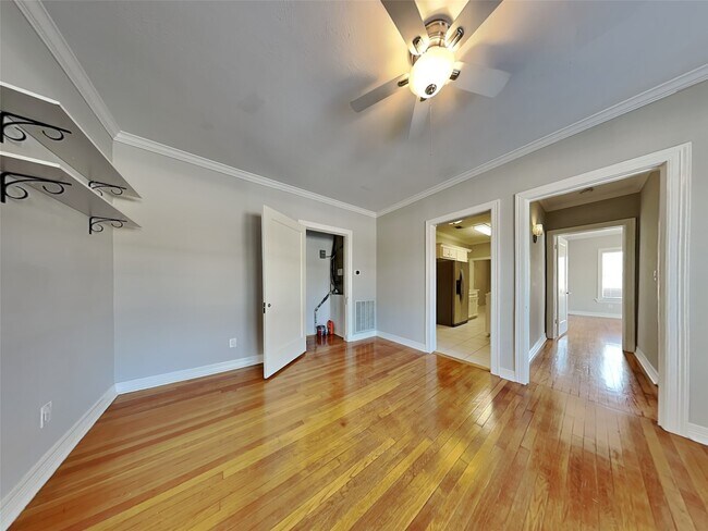 Foto del edificio - 3408 Crawford St