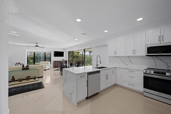 Foto del edificio - 13321 Polo Club Rd