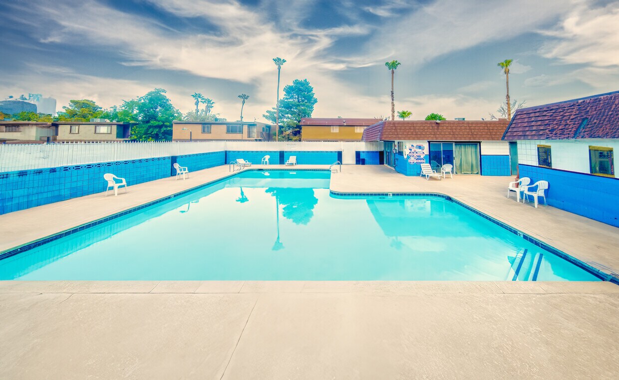 Building Photo - 4674 Monterey Cir