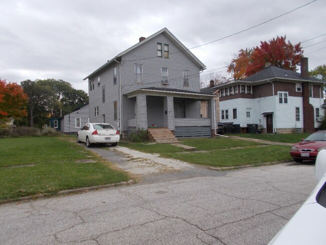 Foto del edificio - 8 Prospect Ave NW