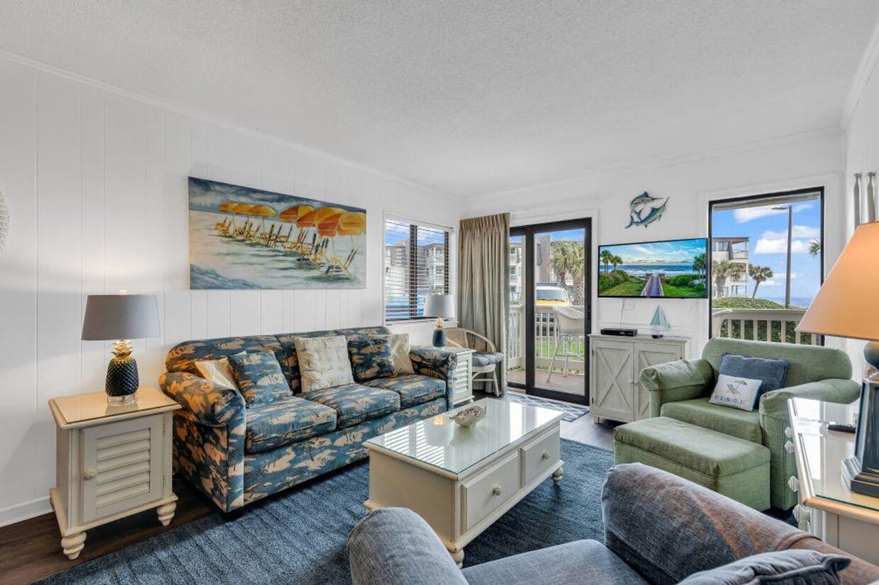 Primary Photo - 5601 N Ocean Blvd