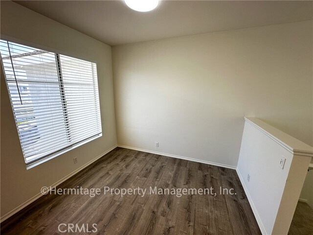 Building Photo - 99 Carlsbad Ln