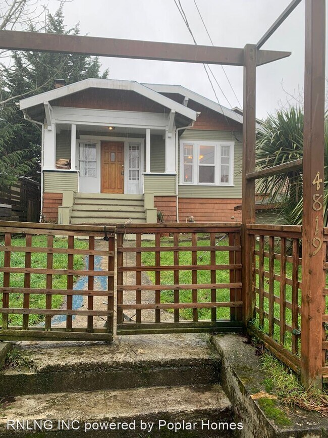 Foto del edificio - 3 br, 2 bath House - 4819 SW Juneau St