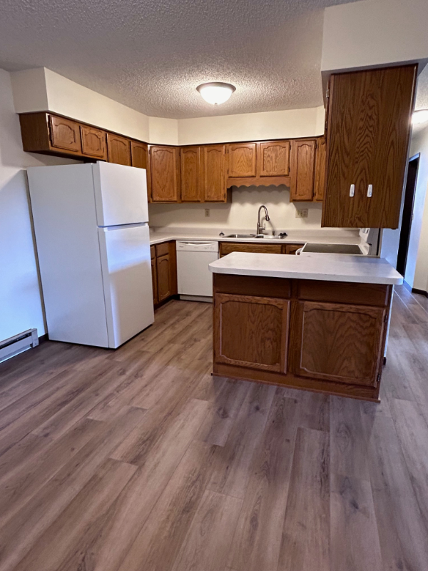 Foto principal - 5125 Seventh St
