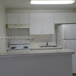 Building Photo - 4275 NW S Tamiami Canal Dr