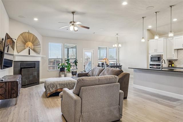 Foto del edificio - 1304 Beach Dr