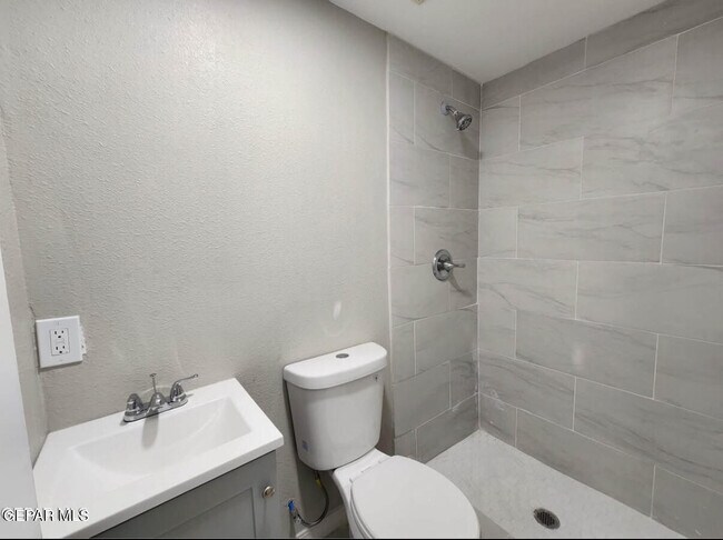 Foto del edificio - 116 N Clark Dr