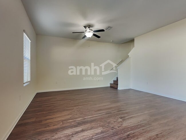 Building Photo - 8716 Layalie Way