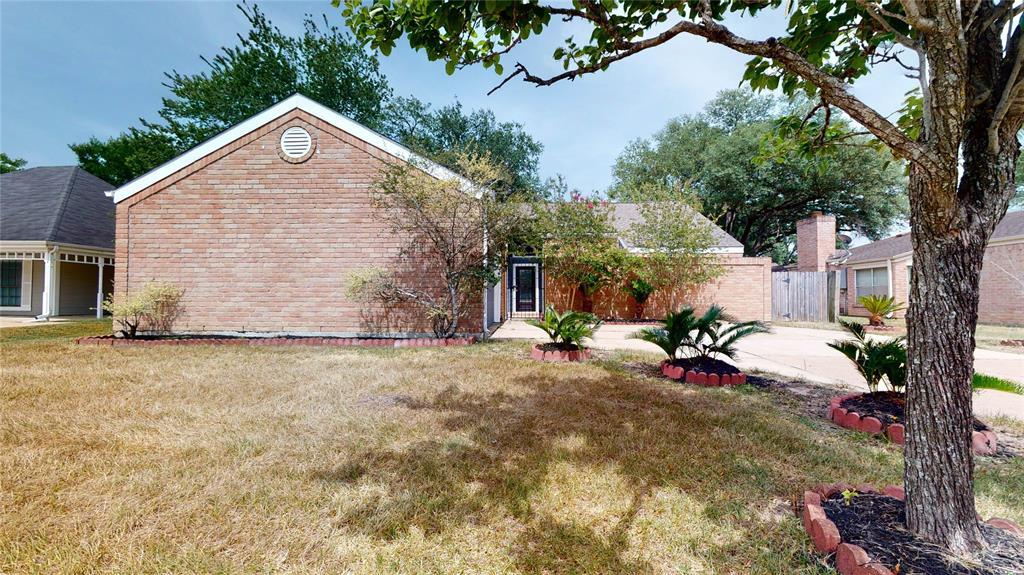 Primary Photo - 6222 Crakston St