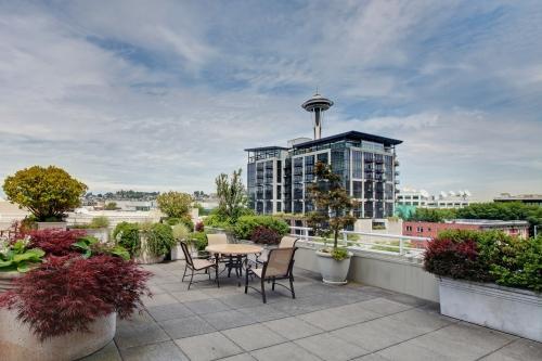 Foto del edificio - 2 bedroom in Seattle WA 98121