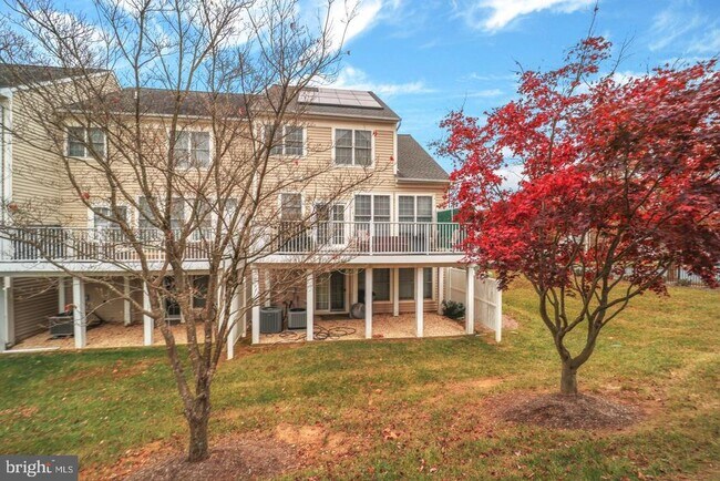 Building Photo - 5400 Marshalls Choice Dr