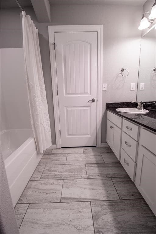 Building Photo - 1220 Gardenia St