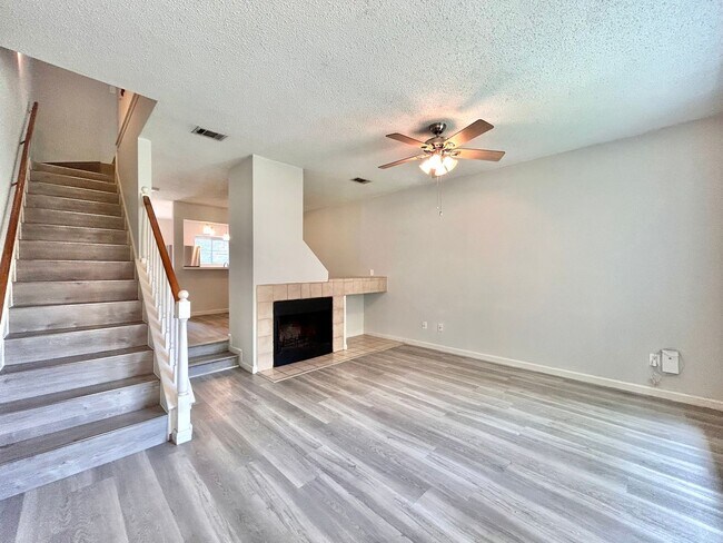 Foto del edificio - Lovely Rental with 2 Beds, 2.5 Baths & Spa...