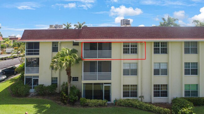 Building Photo - 5560 Tamberlane Cir