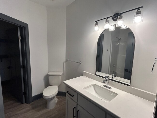 Building Photo - Deerridge Apartments