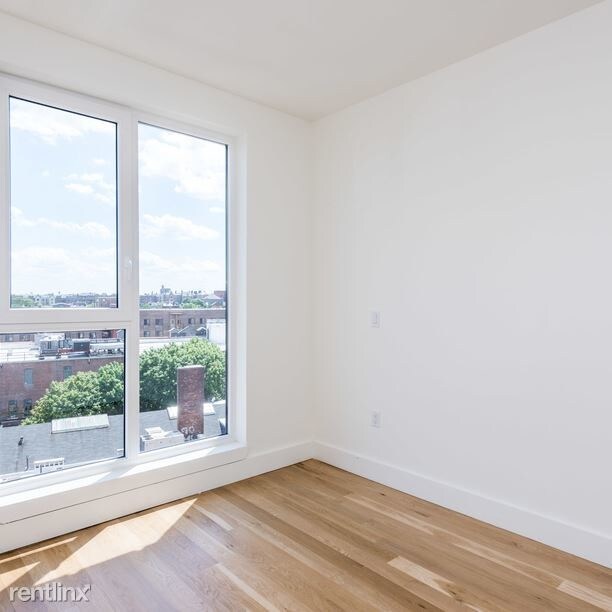 Foto del edificio - 1460 Fulton St